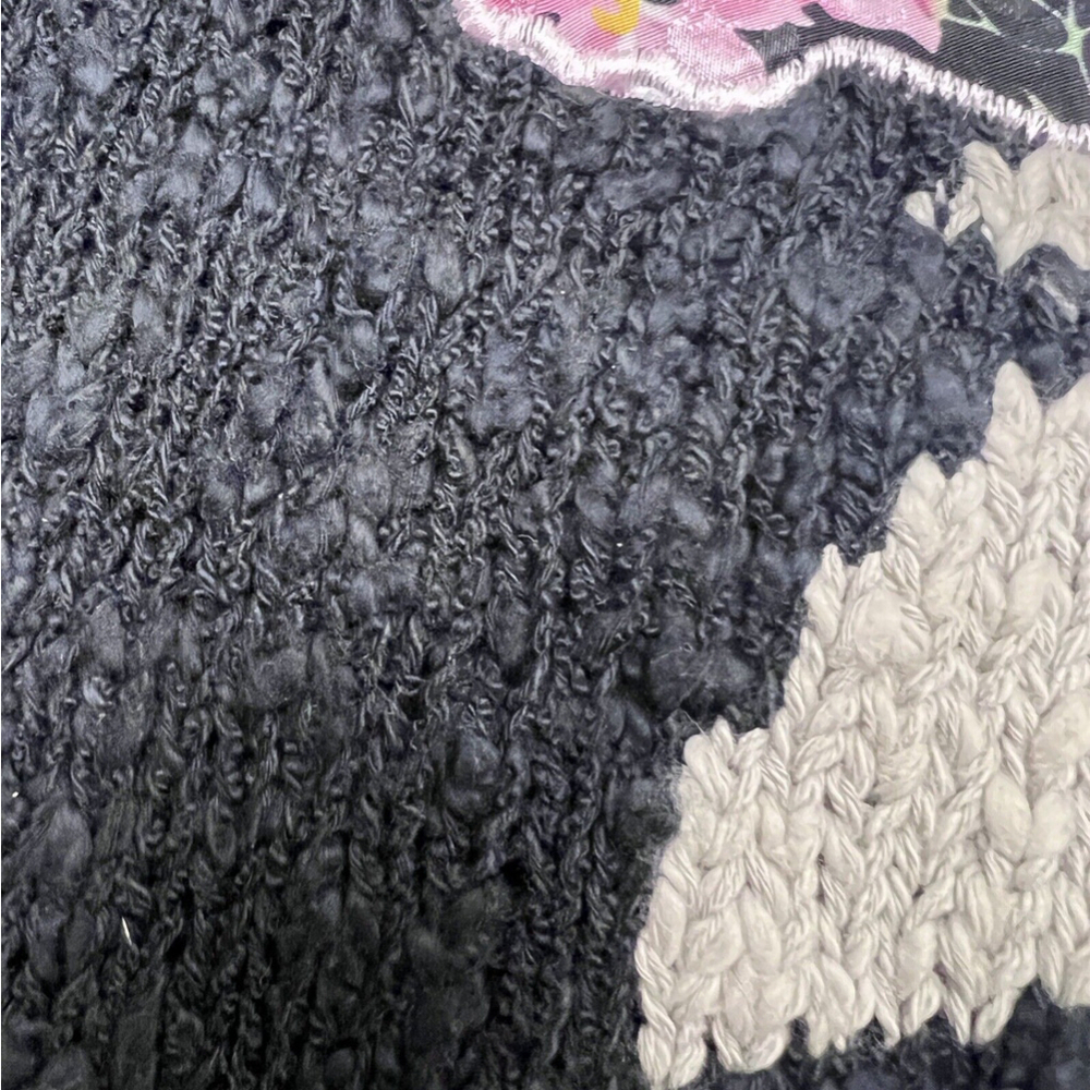 Vintage Bonnie & Bill by Holly Black Chenille Sweater Floral Embroidered Small - Picture 6 of 8